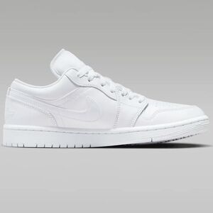 🔥Nike Women’s Air Jordan 1 Low Sneakers